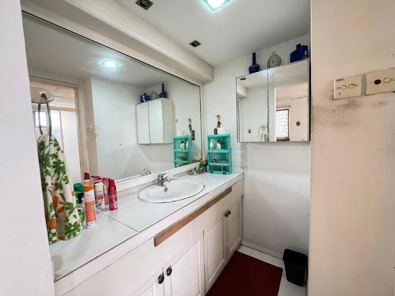 Kondominium untuk Dijual di Vista Kiara - Heidi Lim - Bathroom - PropertyGuru.com.my