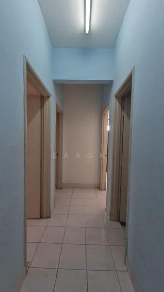 Tanah Kediaman untuk Disewa di Puchong (Selangor) - Eason Hong - Corridor - PropertyGuru.com.my