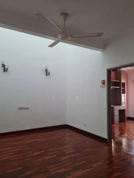 Rumah Teres 2-Tingkat untuk Dijual di Bukit Rahman Putra (Sungai Buloh) - Chin JL - Interior - PropertyGuru.com.my