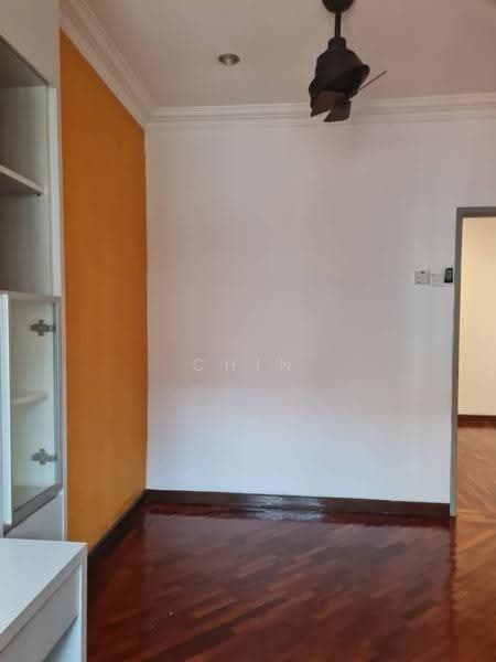 Rumah Teres 2-Tingkat untuk Dijual di Bukit Rahman Putra (Sungai Buloh) - Chin JL - Interior - PropertyGuru.com.my