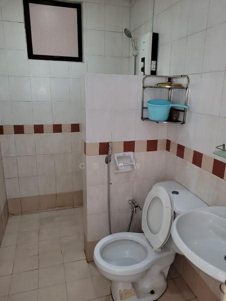 Kondominium untuk Disewa di Casa Indah 1 - CS OW - Bathroom - PropertyGuru.com.my