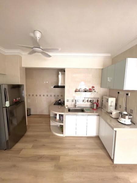 Pangsapuri untuk Dijual di Sri Kristal - Richard Oo - Kitchen - PropertyGuru.com.my