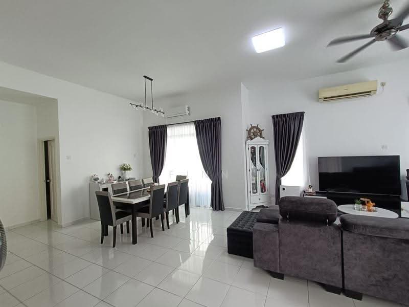 Semi-Detached House for Sale in Taman Amira (Iskandar Puteri (Nusajaya)) - Finn Aw - Living Room - PropertyGuru.com.my