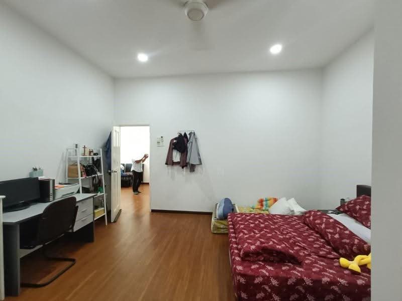 Semi-Detached House for Sale in Taman Amira (Iskandar Puteri (Nusajaya)) - Finn Aw - Bedroom - PropertyGuru.com.my