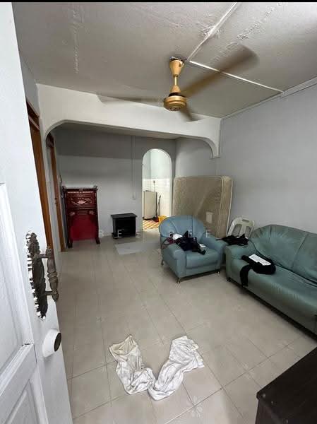 Flat for Sale at Flat Taman Ungku Tun Aminah - Bee Bee - PropertyGuru.com.my