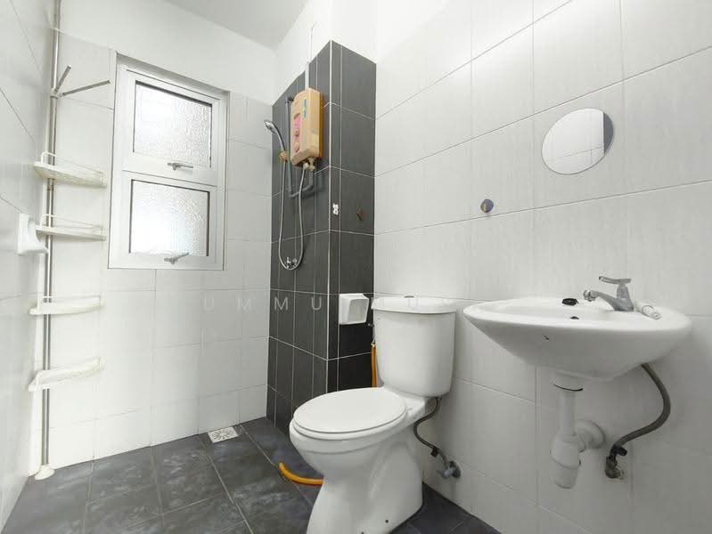 Service Residence for Rent at Saville @ Kajang - Ummu Musa - Bathroom - PropertyGuru.com.my