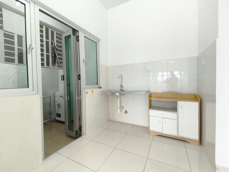 Service Residence for Rent at Saville @ Kajang - Ummu Musa - Kitchen - PropertyGuru.com.my