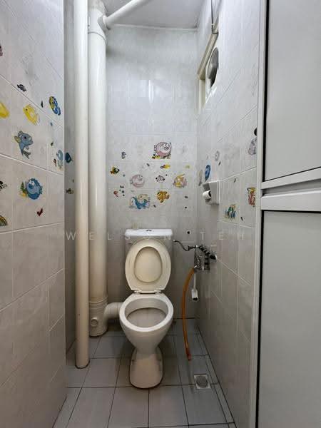 Pangsapuri untuk Dijual di Seri Semarak (Asia Heights) - Welson Teh - Bathroom - PropertyGuru.com.my