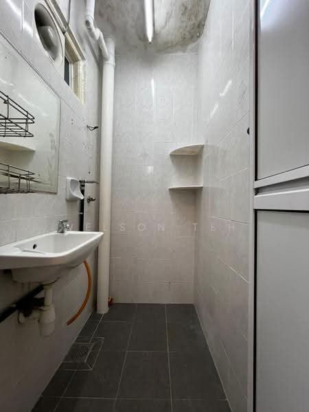Pangsapuri untuk Dijual di Seri Semarak (Asia Heights) - Welson Teh - Bathroom - PropertyGuru.com.my