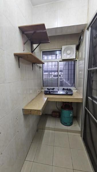 Kondominium untuk Disewa di D'aman Crimson - Riko Choo - Kitchen - PropertyGuru.com.my