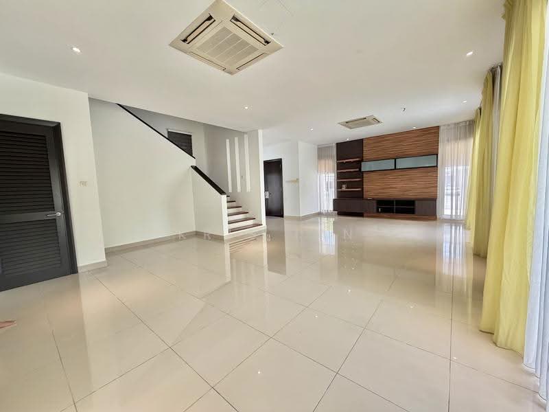 Bungalow House untuk Dijual di Jade Hills (Kajang) - Kris Tan - Living Room - PropertyGuru.com.my