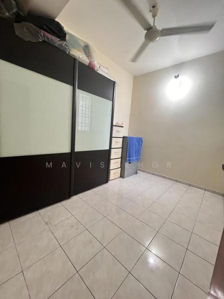 Pangsapuri untuk Disewa di Pangsapuri Seri Cemerlang - Mavis Khor - Bedroom - PropertyGuru.com.my