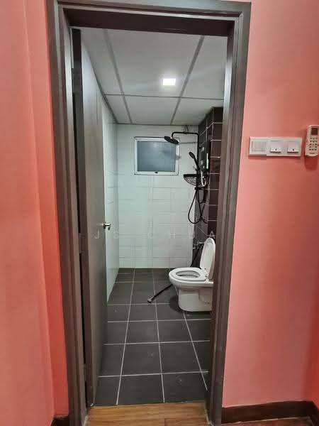Pangsapuri untuk Disewa di Residensi Alam Damai (PR1MA @ Alam Damai) - JS CHUA - Bathroom - PropertyGuru.com.my