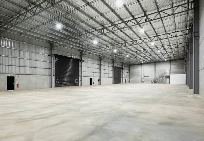 Semi-D Factory for Sale in Taman Perindustrian Bukit Serdang (Seri Kembangan) - Andrew Lee - Interior - PropertyGuru.com.my