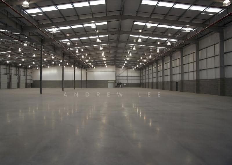 Semi-D Factory for Sale in Taman Perindustrian Bukit Serdang (Seri Kembangan) - Andrew Lee - Interior - PropertyGuru.com.my