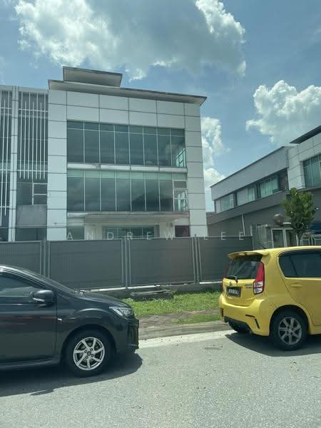 Semi-D Factory for Sale in Taman Perindustrian Bukit Serdang (Seri Kembangan) - Andrew Lee - Exterior - PropertyGuru.com.my