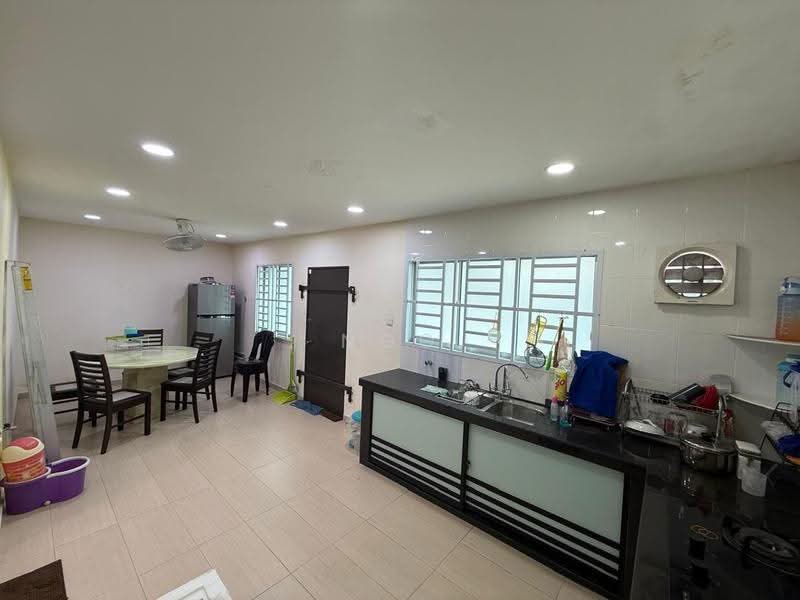 Rumah Teres 1-Tingkat untuk Dijual di Batu Pahat (Johor) - NGO - Kitchen - PropertyGuru.com.my