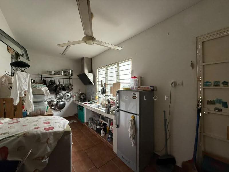 2-storey Terraced House for Sale in Sierra Ukay (Ampang) - Zhi Hong Loh - Kitchen - PropertyGuru.com.my