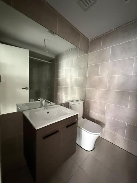 Kediaman Servis untuk Disewa di Residensi Estetik 8 (Est8) - Louis Wee - Bathroom - PropertyGuru.com.my