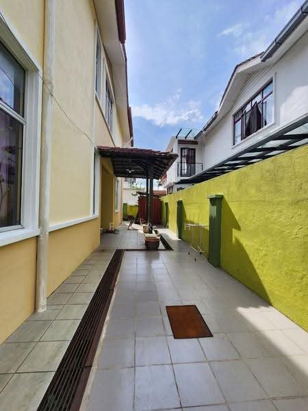 Semi-Detached House for Sale in Taman Kajang Impian (Kajang) - Farah Hanan - Exterior - PropertyGuru.com.my