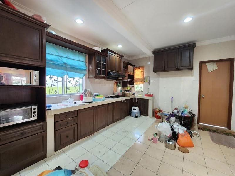 Semi-Detached House for Sale in Taman Kajang Impian (Kajang) - Farah Hanan - Kitchen - PropertyGuru.com.my