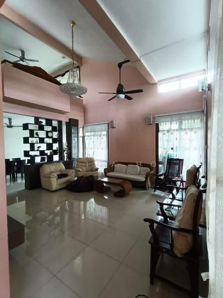 Rumah Teres 2-Tingkat untuk Dijual di Kangkar Pulai (Skudai) - Erica Ho - Living Room - PropertyGuru.com.my