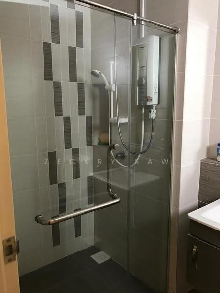 Kediaman Servis untuk Dijual di SetiaWalk - Zeckry Saw - PropertyGuru.com.my