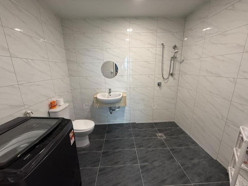 Service Residence for Sale at 231 TR Serviced Suite - CY Khoo - Bathroom - PropertyGuru.com.my