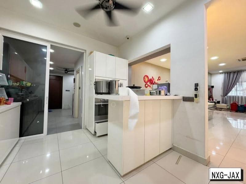 Semi-Detached House for Sale in Setia Damai (Setia Alam) - Loke . - Kitchen - PropertyGuru.com.my