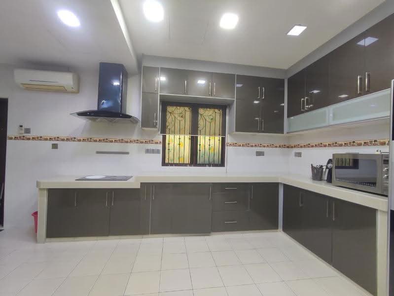 2.5-storey Terraced House for Sale in Taman Impian Indah (Balakong) - Sunny Chien - Kitchen - PropertyGuru.com.my