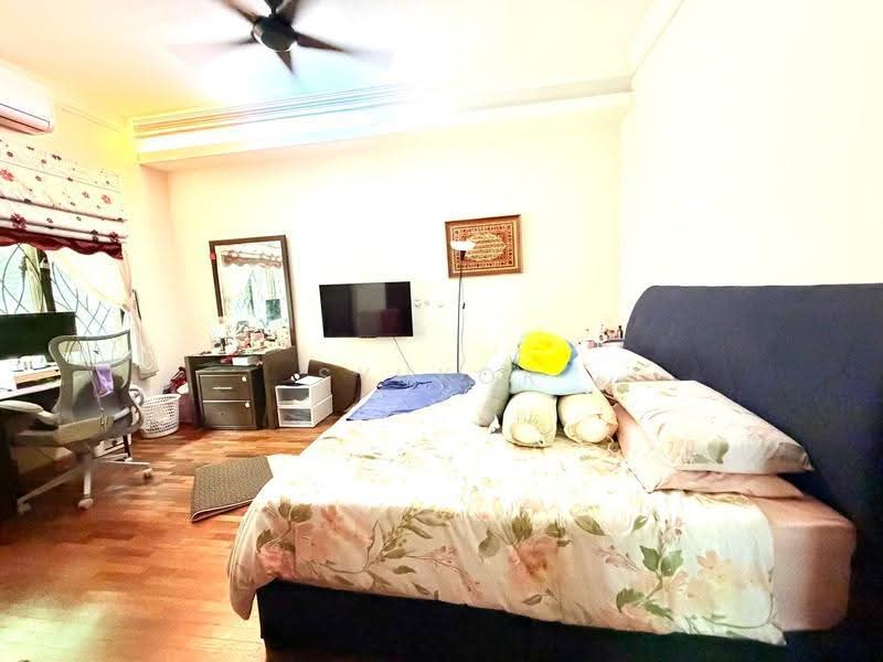 Semi-Detached House for Sale in Kota Damansara (Selangor) - Syukor Hartanah - Bedroom - PropertyGuru.com.my