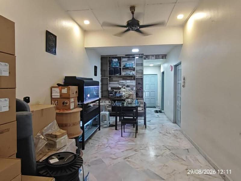 1-storey Terraced House for Sale in Taman Puchong Perdana (Puchong) - Mohammad Din Majid - Living Room - PropertyGuru.com.my