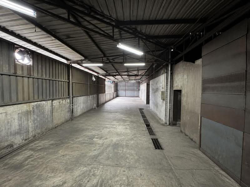 Factory for Sale in Taman Mengkibol (Kluang) - Shanel Tee - Interior - PropertyGuru.com.my