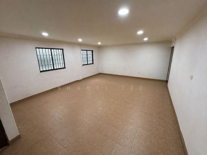 Factory for Sale in Taman Mengkibol (Kluang) - Shanel Tee - Interior - PropertyGuru.com.my