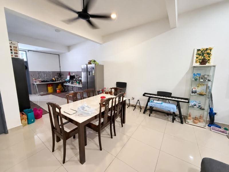 2-storey Terraced House for Sale in Rawang (Selangor) - Jessie Wong - Kitchen - PropertyGuru.com.my