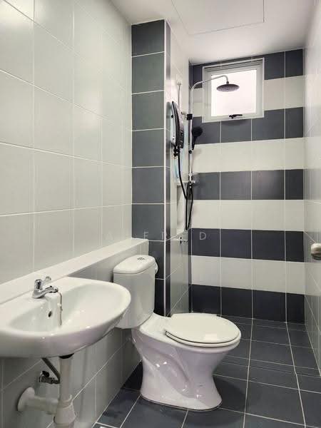 Pangsapuri untuk Disewa di Camellia Residence - Alfred Yap - Bathroom - PropertyGuru.com.my
