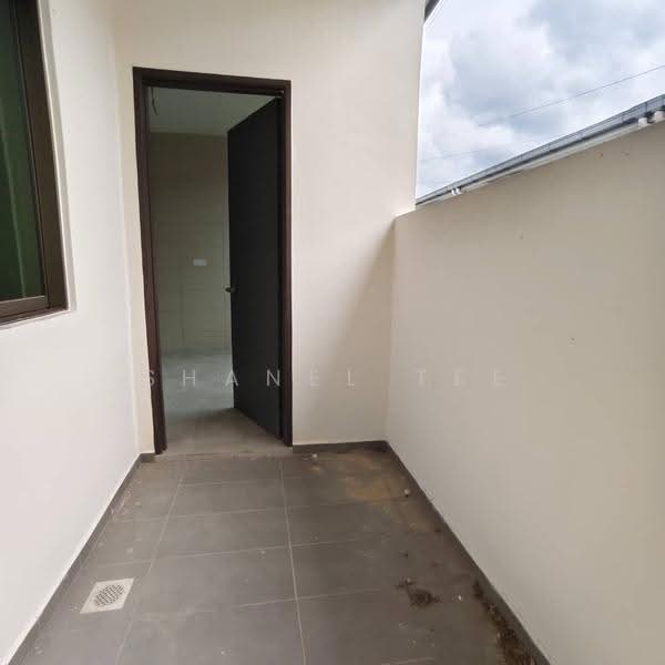 Rumah Teres 1-Tingkat untuk Dijual di Kluang (Johor) - Shanel Tee - Exterior - PropertyGuru.com.my