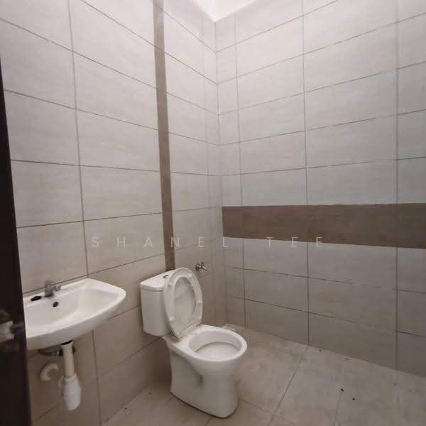 Rumah Teres 1-Tingkat untuk Dijual di Kluang (Johor) - Shanel Tee - Bathroom - PropertyGuru.com.my