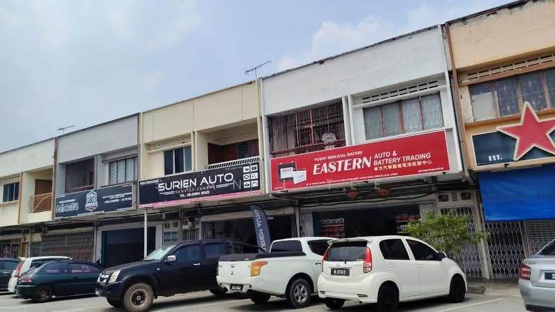 Shop / Office for Sale in Taman Kluang Baru (Kluang) - Shanel Tee - PropertyGuru.com.my