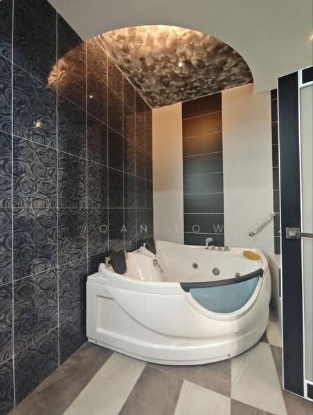 Bungalow House for Sale in Paya Rumput (Melaka) - Joan Low - Bathroom - PropertyGuru.com.my