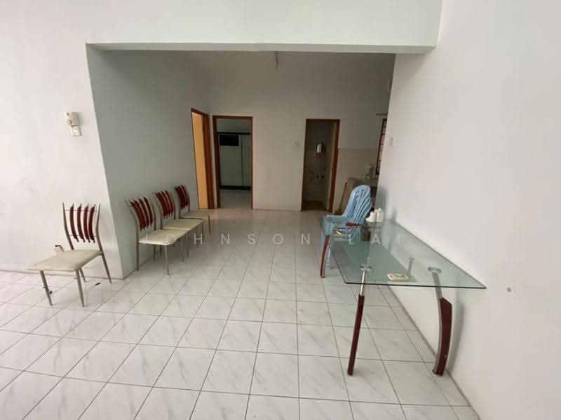 Pangsapuri untuk Disewa di Vista Impiana - Johnson Lai - Living Room - PropertyGuru.com.my