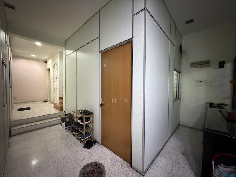 Rumah Teres 2-Tingkat untuk Dijual di Taman Connaught (Cheras) - Sunny Chien - Entrance - PropertyGuru.com.my