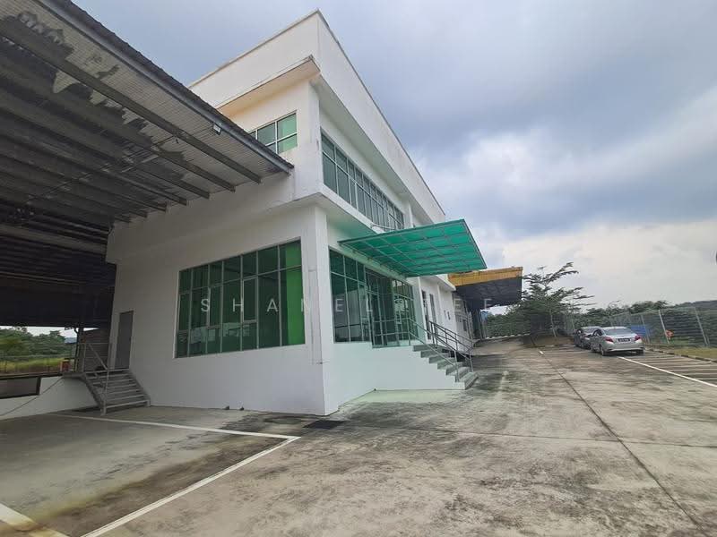 Factory for Sale in Kota Tinggi (Johor) - Shanel Tee - Exterior - PropertyGuru.com.my