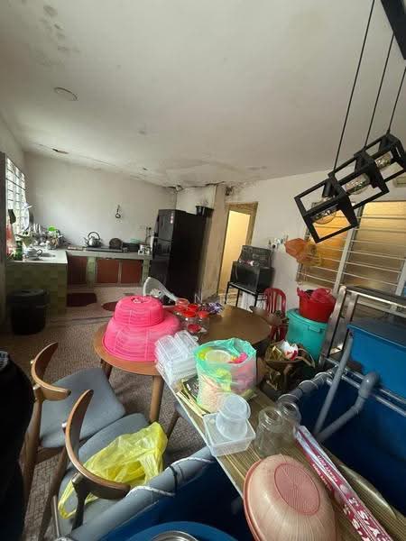 1-storey Terraced House for Sale in Taman Kulai Jaya (Kulai) - Danny See - Kitchen - PropertyGuru.com.my