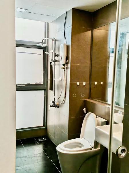 Condominium for Rent at Lakefront Residence - Kar Hooi - Bathroom - PropertyGuru.com.my