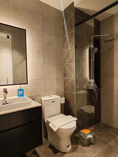 Kediaman Servis untuk Dijual di Axon - Denson Yong - Bathroom - PropertyGuru.com.my