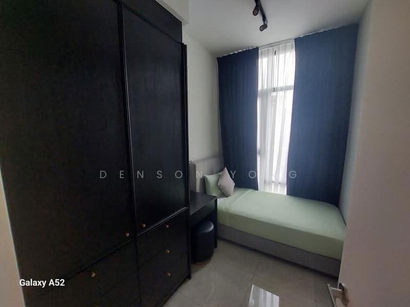 Kediaman Servis untuk Dijual di Axon - Denson Yong - Bedroom - PropertyGuru.com.my