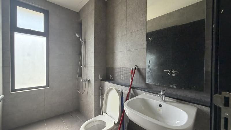 Bungalow House untuk Dijual di Jade Hills (Kajang) - Sunny Chien - Bathroom - PropertyGuru.com.my
