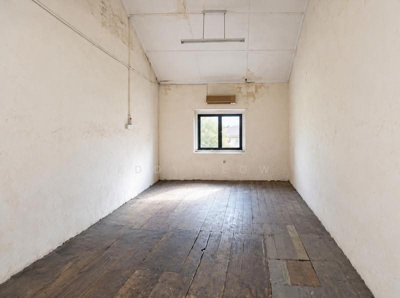 Shop for Sale in Melaka (Melaka) - Eddy Leow - Interior - PropertyGuru.com.my