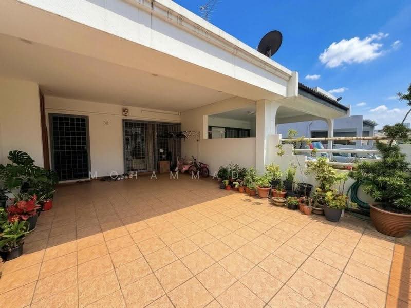2-storey Terraced House for Sale in Taman Sea (Petaling Jaya) - Mohammad Din Majid - Exterior - PropertyGuru.com.my